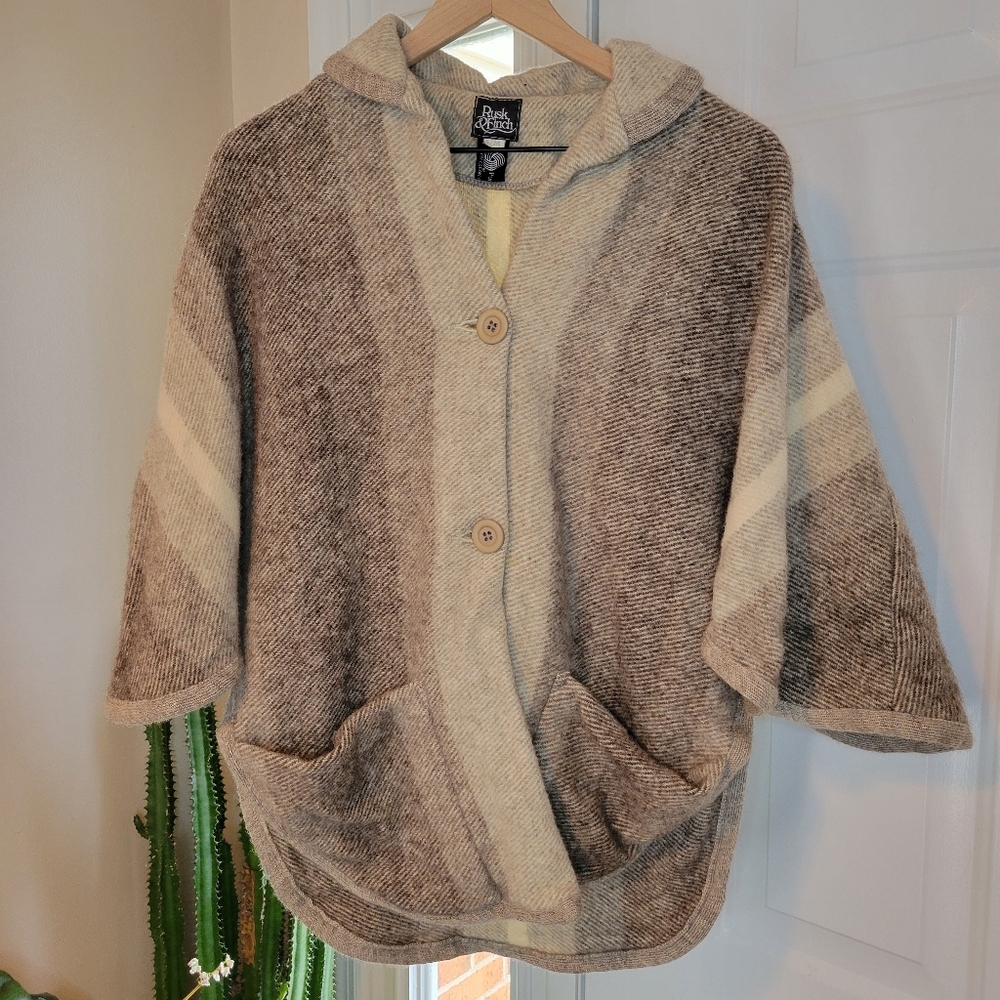 Vintage Rusk & Fitch 100% Wool Blanket Poncho Brown/Beige, Size S/M‎